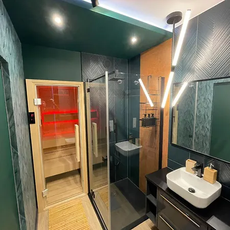 Apartament New Comfortable With Balcony And Sauna On Klimieckiego Street Kraków